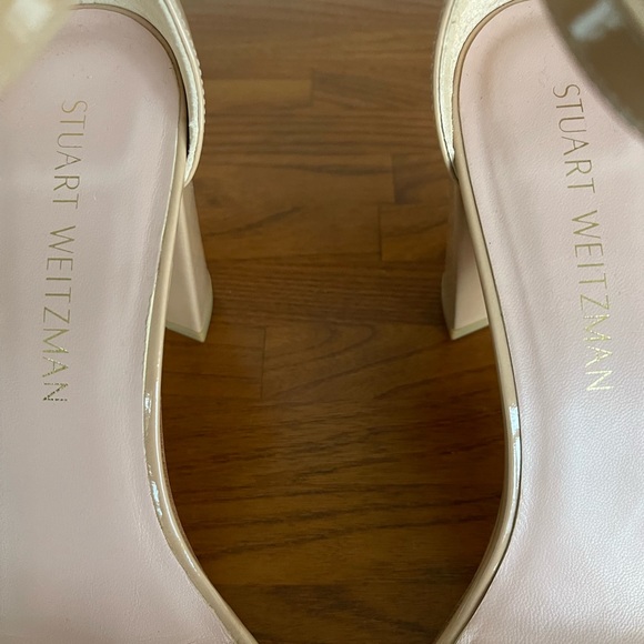 STUART WEITZMAN Aniline Nearly Nude Heeled Sandals. Size 9M - Picture 6 of 11
